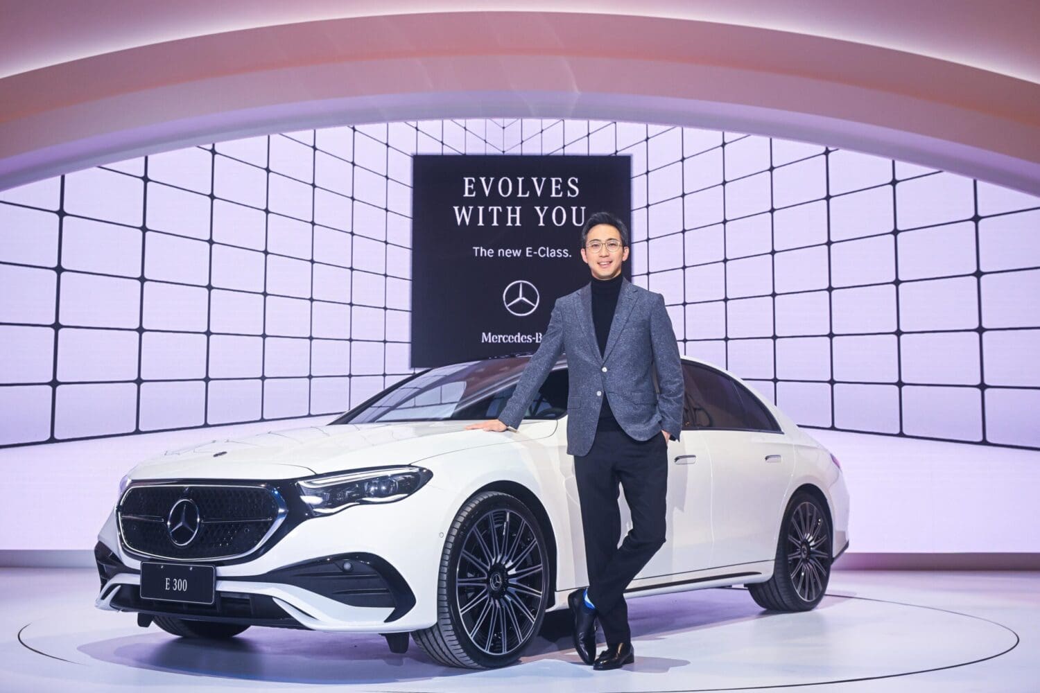 大改款Mercedes-Benz E-Class(W214)發表　 旅行車同步推出